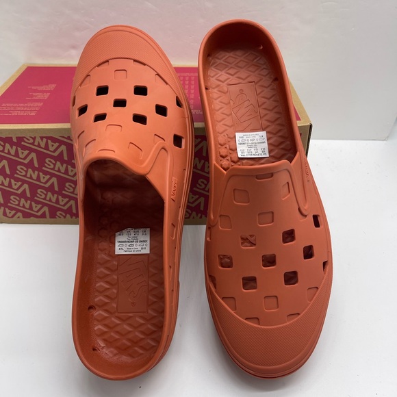 Vans Slip-On Mule Trk
Burnt Ochre
VN0005V8GWP Orange Slip-On Shoes Sneakers - Picture 9 of 16